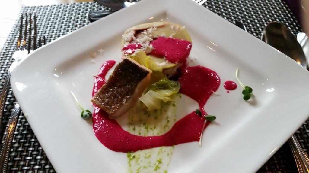 Rhoenblick Landhotel - Restaurant - Countrypub Petersberg  외부 사진